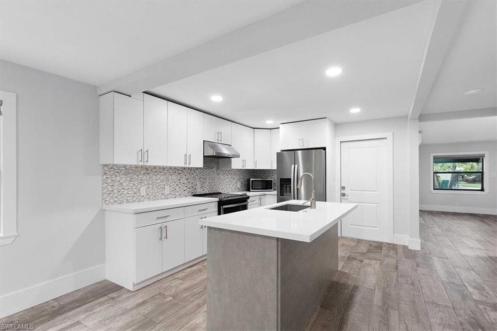 3240 Collee CT, NAPLES FL 34112-16