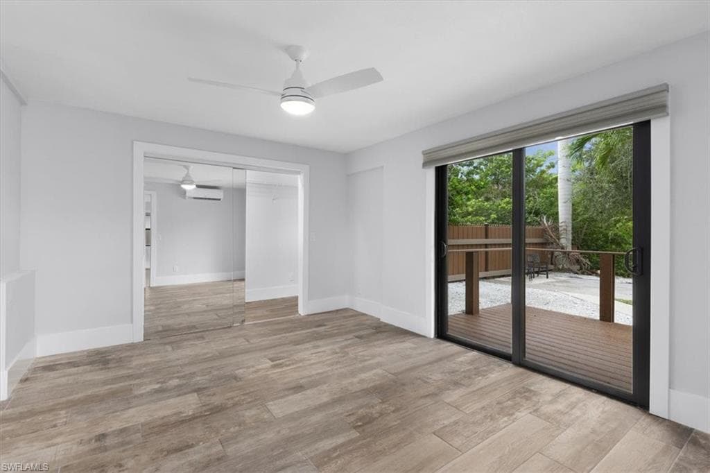 3240 Collee CT, NAPLES FL 34112-19