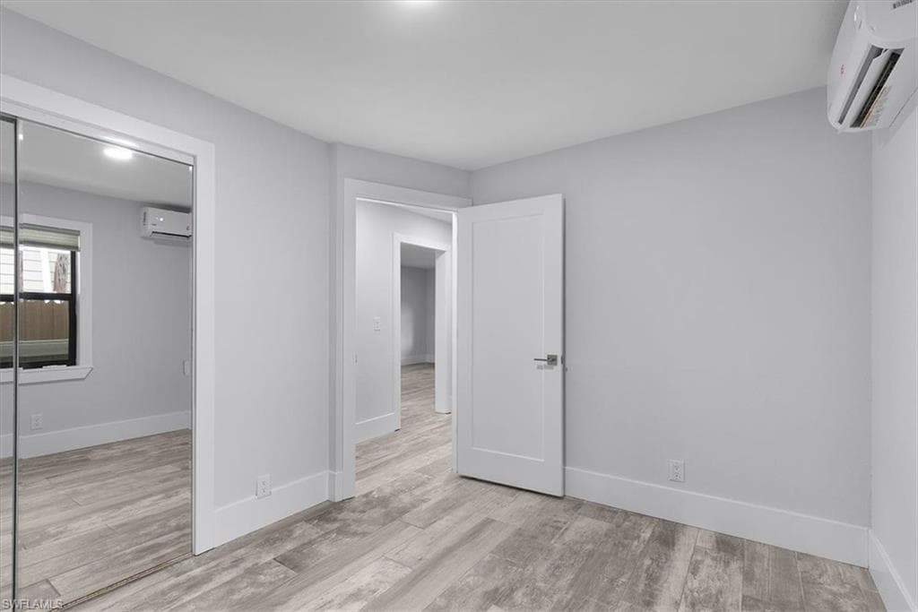 3240 Collee CT, NAPLES FL 34112-8