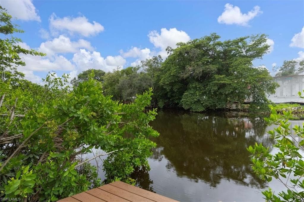 3240 Collee CT, NAPLES FL 34112-32