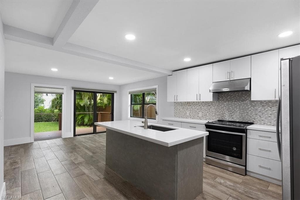 3240 Collee CT, NAPLES FL 34112-14