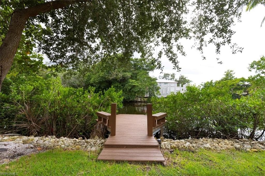 3240 Collee CT, NAPLES FL 34112-28