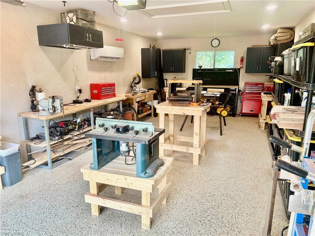 12166 Water Oak DR, ESTERO FL 33928-6