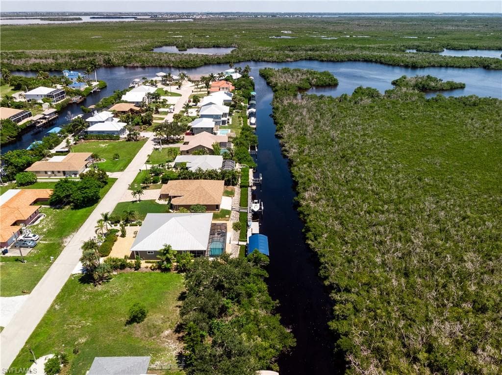 5175 Genesee PKWY, BOKEELIA FL 33922-7