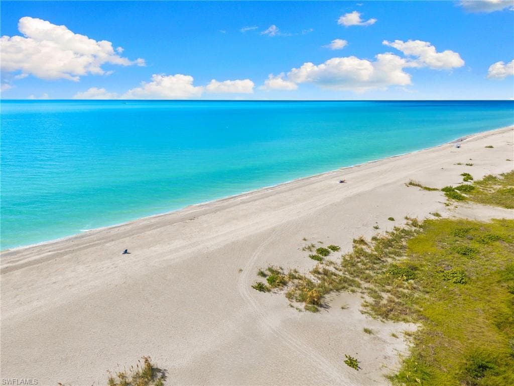 1811 Olde Middle Gulf DR # 14, SANIBEL FL 33957-46