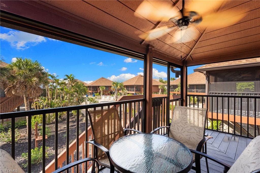 1811 Olde Middle Gulf DR # 14, SANIBEL FL 33957-28