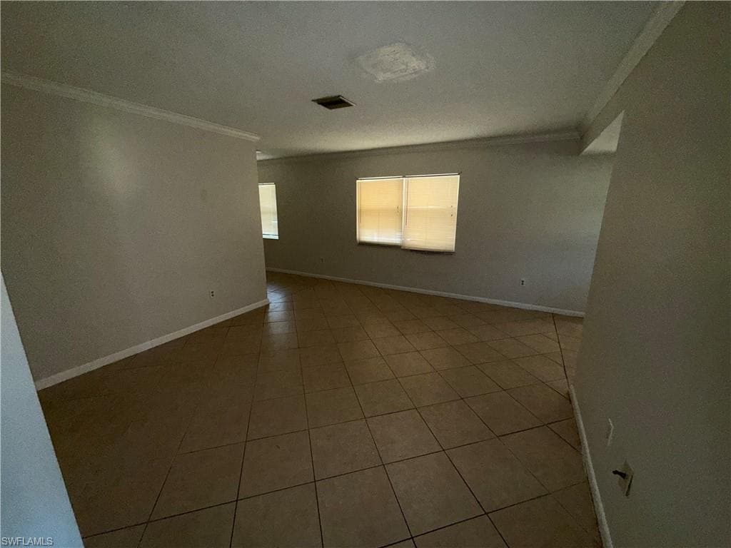 5820 Algiers ST, FORT MYERS FL 33919-4