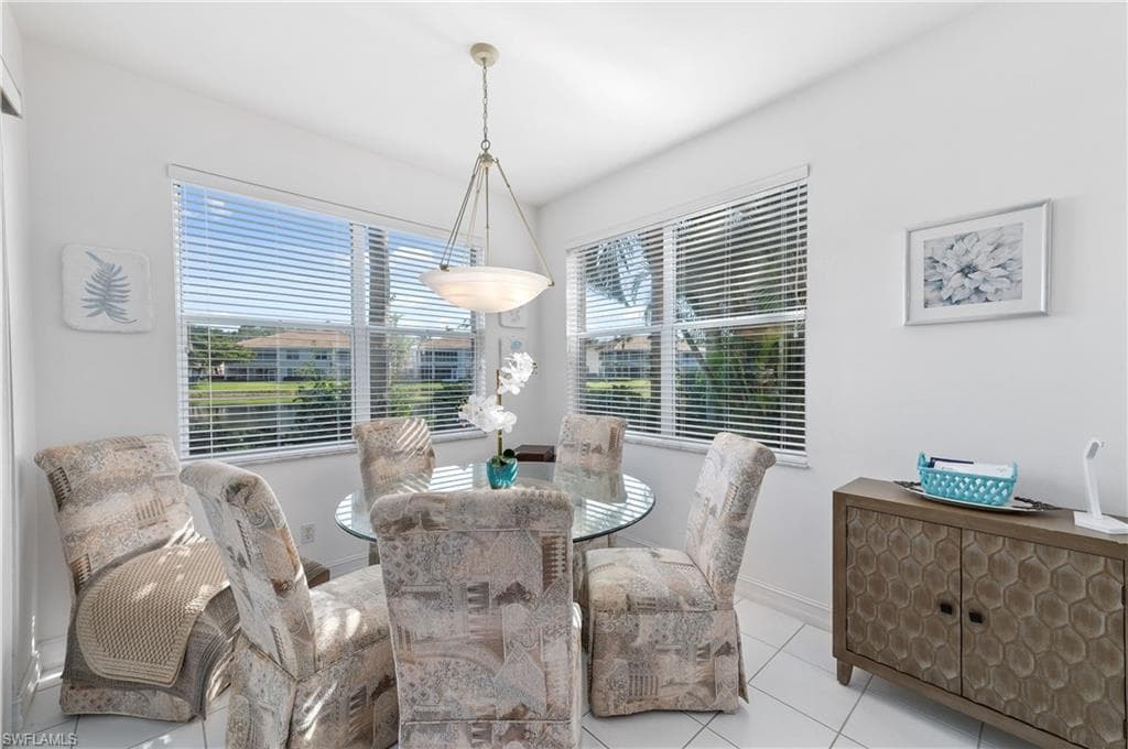 800 Carrick Bend CIR # 103, NAPLES FL 34110-7