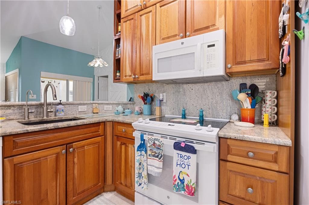 20052 Serene Meadow LN, ESTERO FL 33928-16