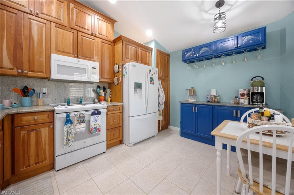 20052 Serene Meadow LN, ESTERO FL 33928-15