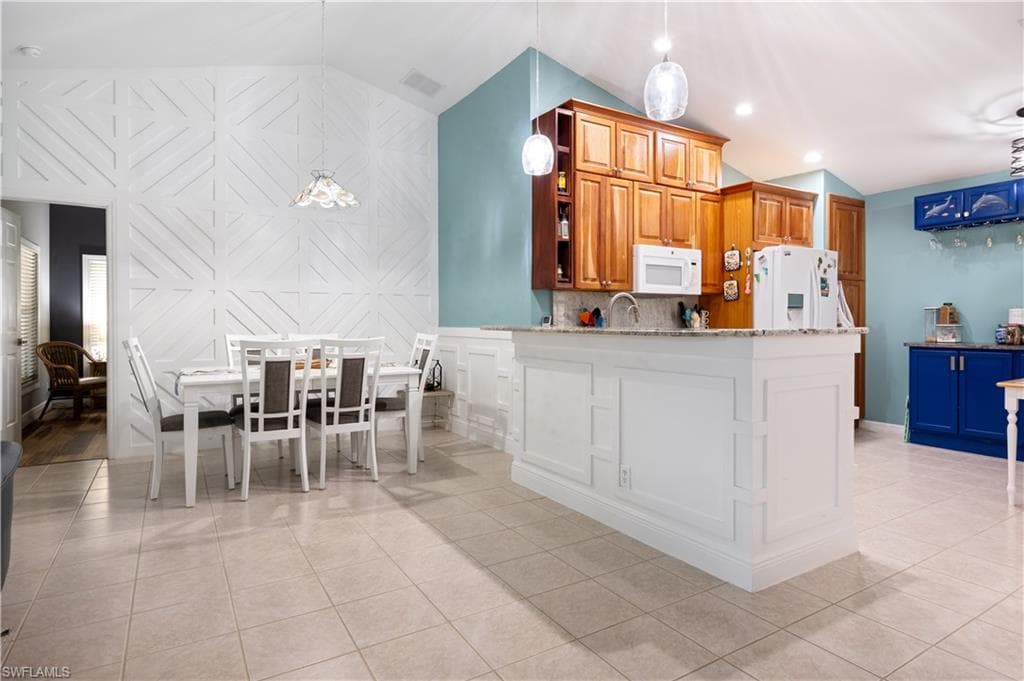 20052 Serene Meadow LN, ESTERO FL 33928-10