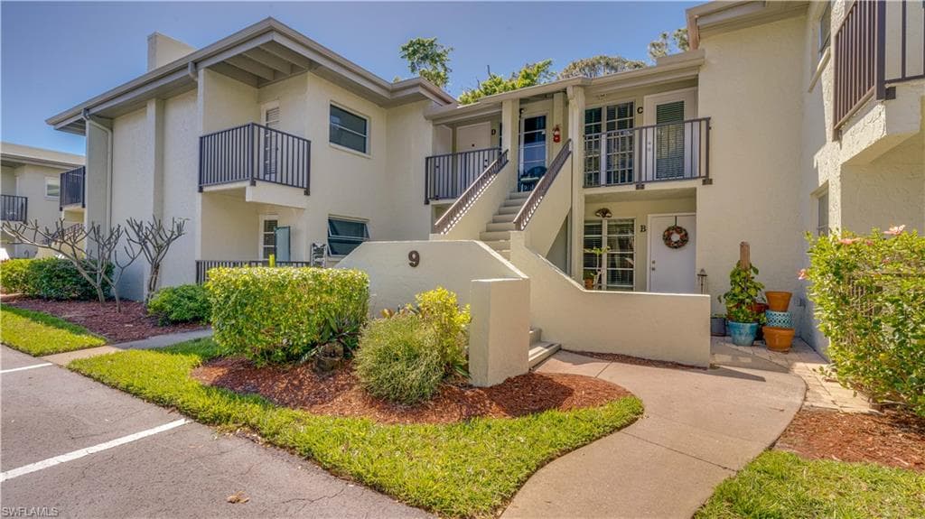 7400 College PKWY # 9B, FORT MYERS FL 33907-1