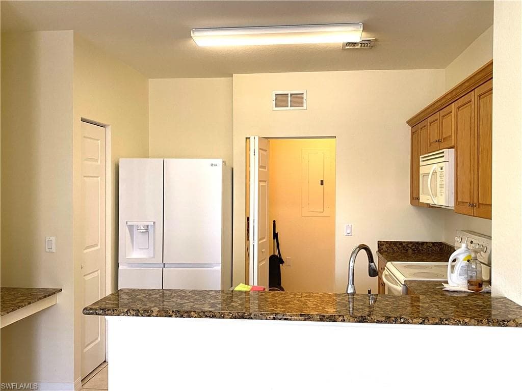 1831 Concordia Lake CIR # 1409, CAPE CORAL FL 33909-10