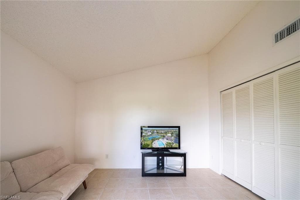 17452 Silver Fox DR # D, FORT MYERS FL 33908-20