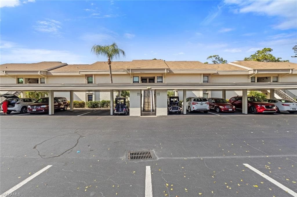 5585 Trailwinds DR # 314, FORT MYERS FL 33907-22