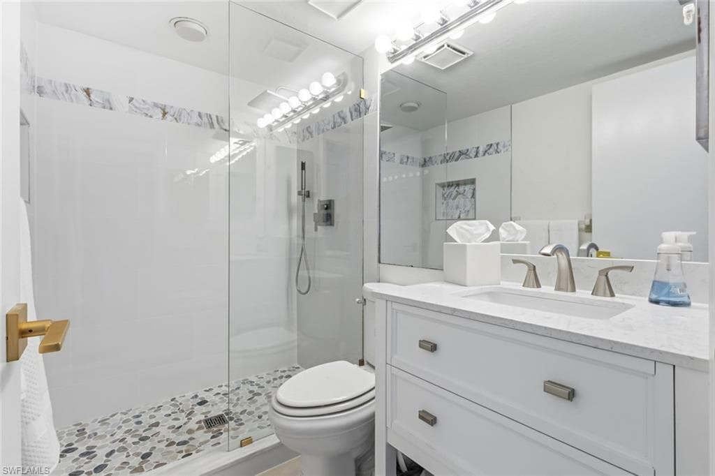 5585 Trailwinds DR # 314, FORT MYERS FL 33907-14