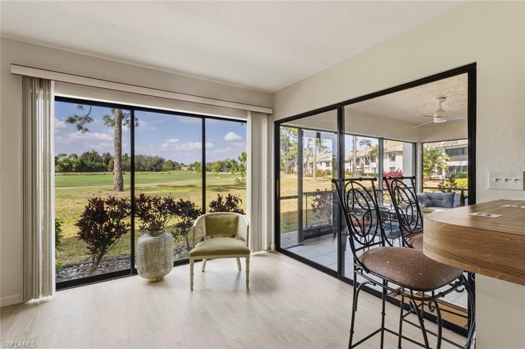 5585 Trailwinds DR # 314, FORT MYERS FL 33907-18