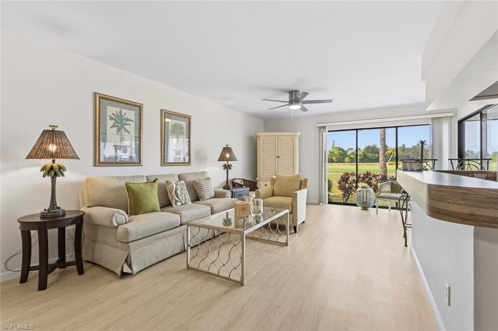 5585 Trailwinds DR # 314, FORT MYERS FL 33907-7