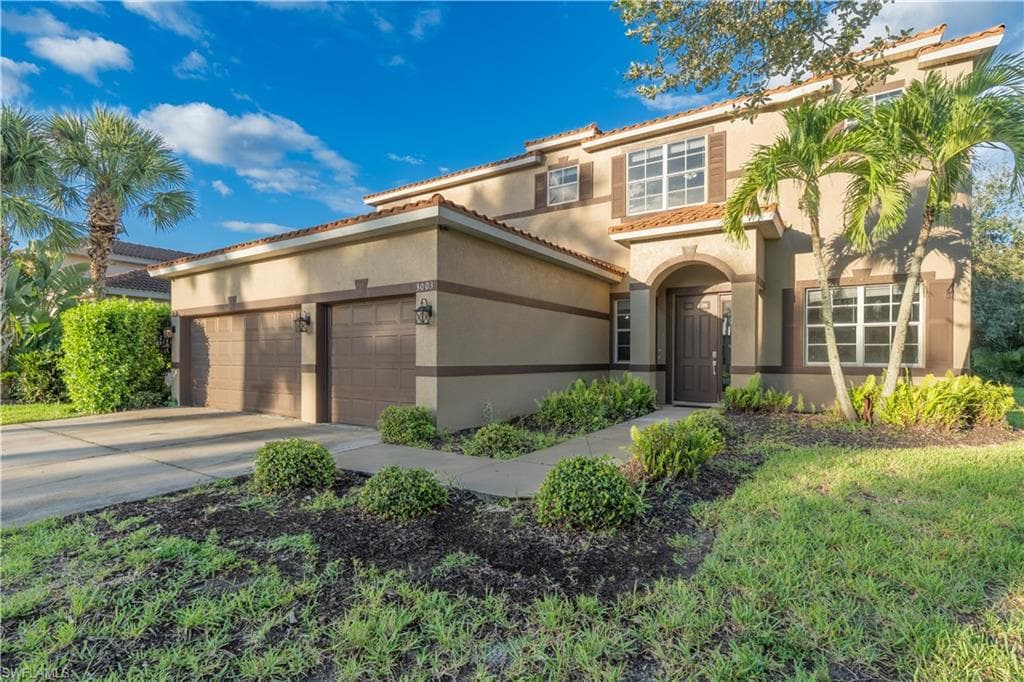 3003 Lake Manatee CT, CAPE CORAL FL 33909-1