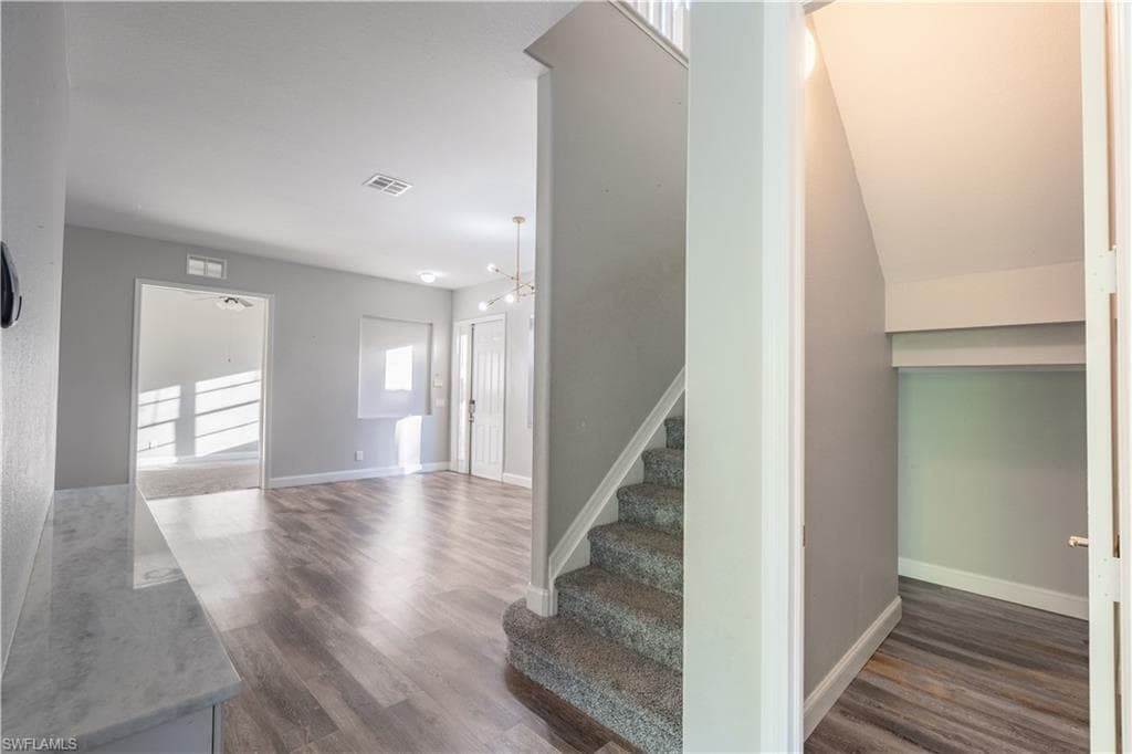 3003 Lake Manatee CT, CAPE CORAL FL 33909-15