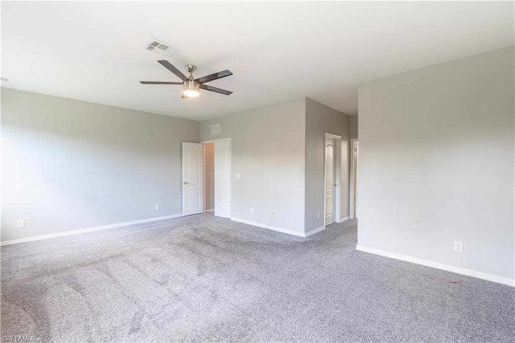 3003 Lake Manatee CT, CAPE CORAL FL 33909-21