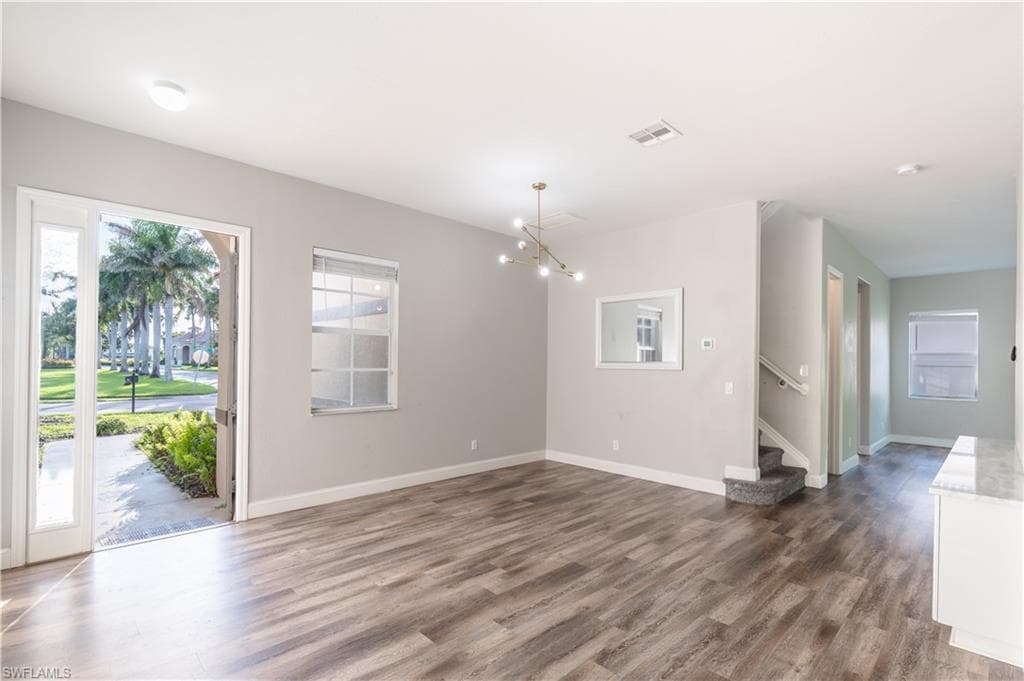 3003 Lake Manatee CT, CAPE CORAL FL 33909-2