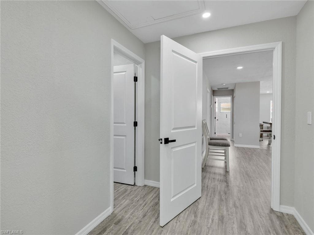 195 Hibiscus DR, FORT MYERS BEACH FL 33931-22