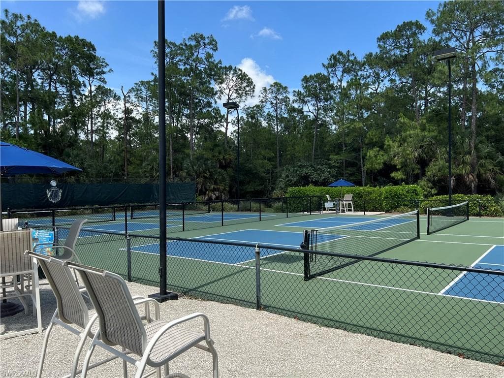 8555 Naples Heritage DR # 214, NAPLES FL 34112-29