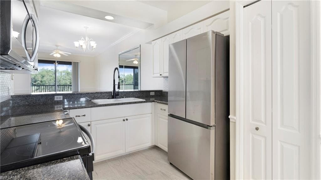 8600 Cedar Hammock CIR # 1325, NAPLES FL 34112-3