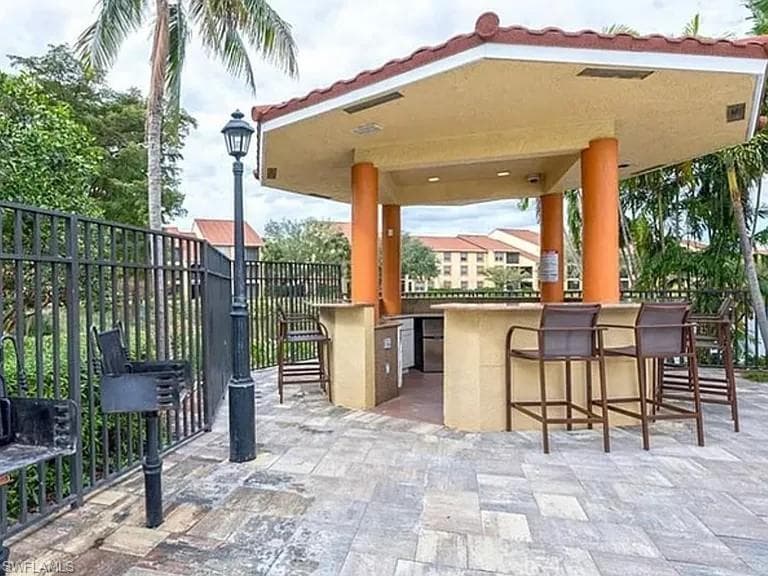 7905 Preserve CIR # 138, NAPLES FL 34119-20