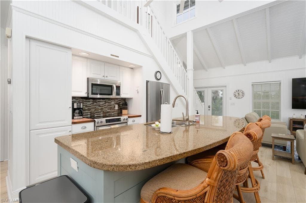16710 Bocilla Island Club DR, BOKEELIA FL 33922-8
