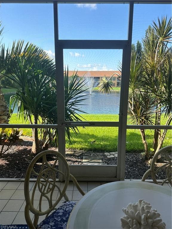1950 W Crown Pointe BLVD # B106, NAPLES FL 34112-32