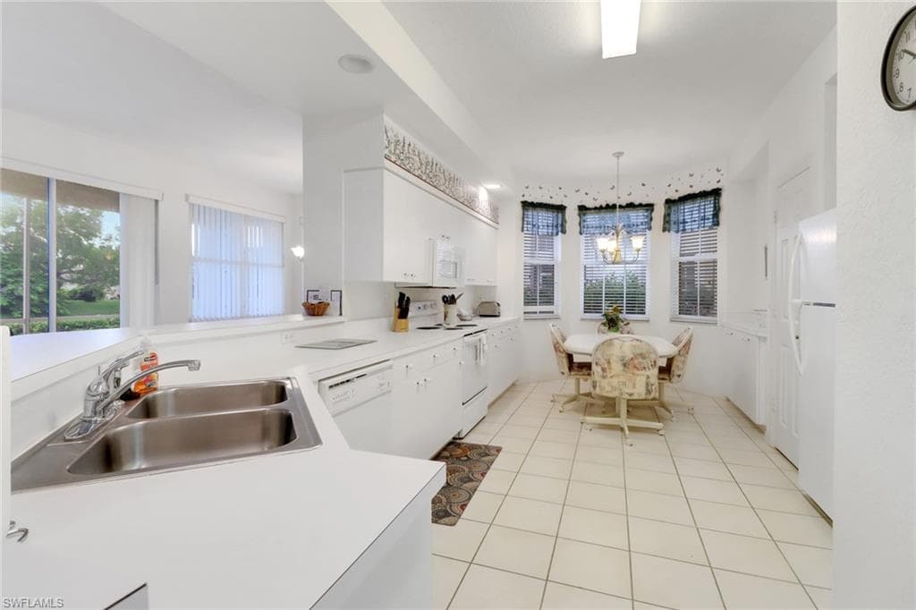 9610 Village View BLVD # 102, BONITA SPRINGS FL 34135-10