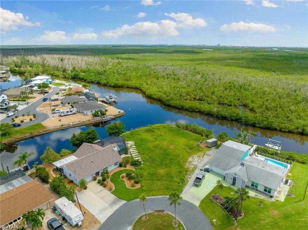 11485 Rebecca CIR, FORT MYERS BEACH FL 33931-6