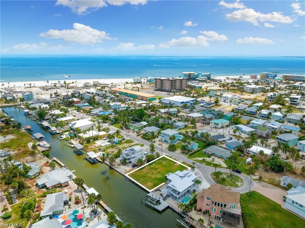 290 Ohio AVE, FORT MYERS BEACH FL 33931-5