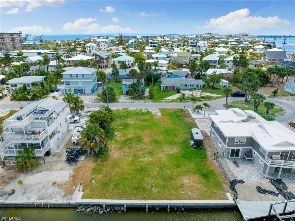 290 Ohio AVE, FORT MYERS BEACH FL 33931-7