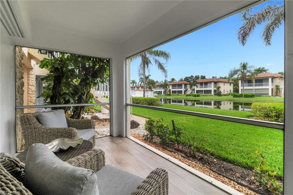 1155 Sandpiper ST # A5, NAPLES FL 34102-10