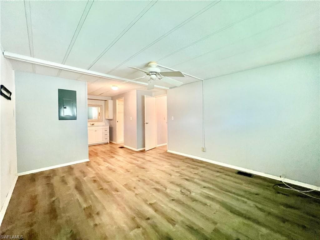 13 Cannes DR, NAPLES FL 34112-29