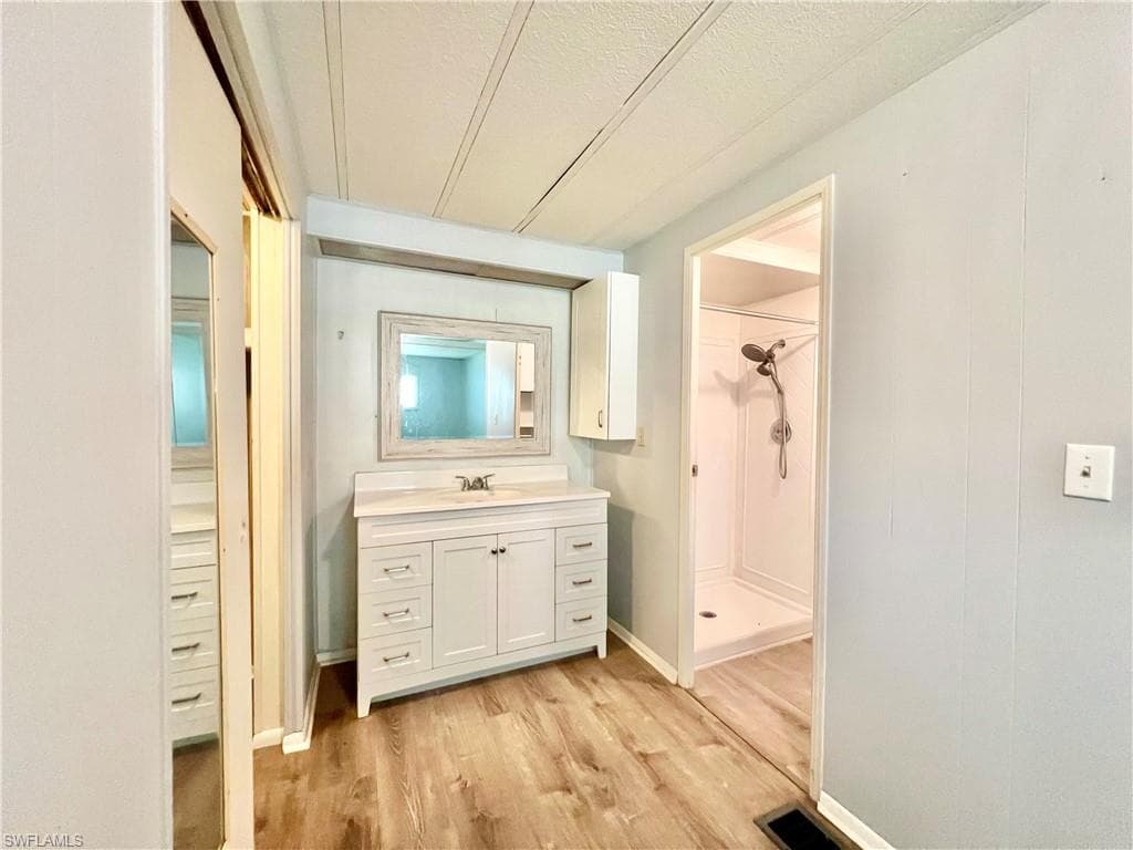 13 Cannes DR, NAPLES FL 34112-30