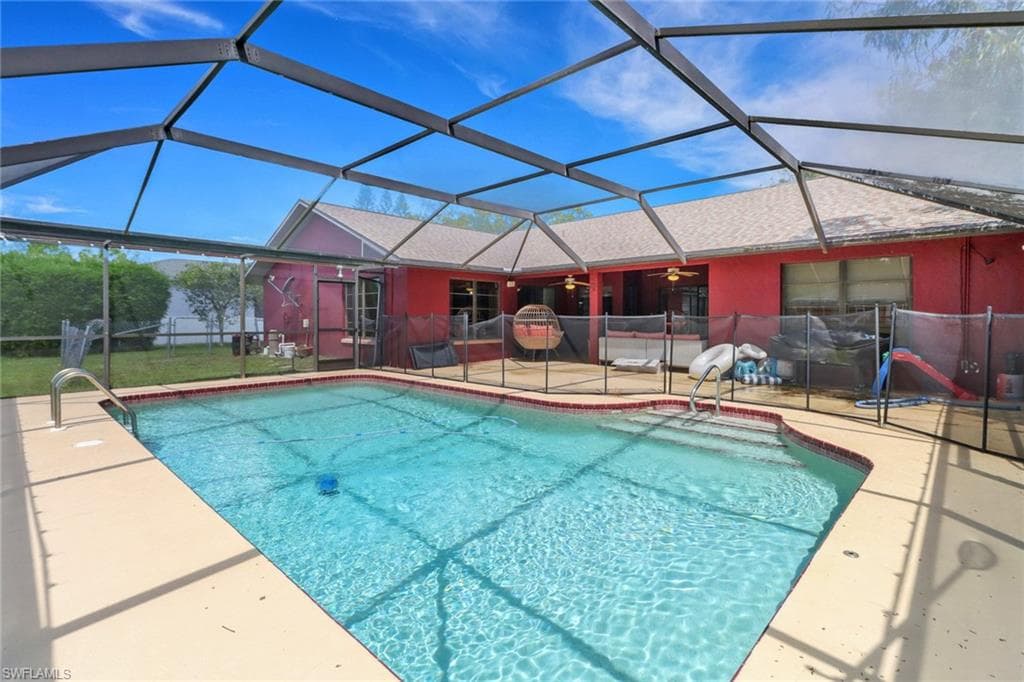 9414 Pineapple RD, FORT MYERS FL 33967-1