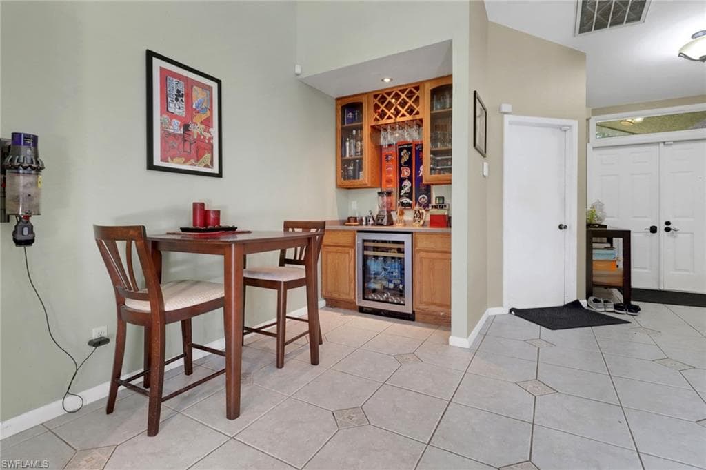 9414 Pineapple RD, FORT MYERS FL 33967-8