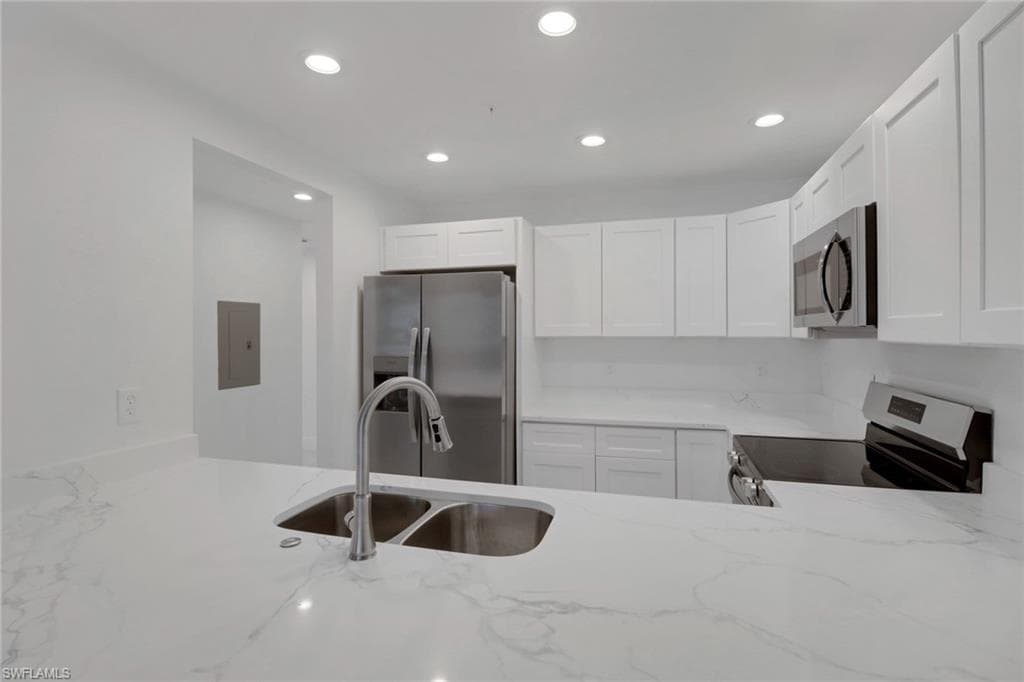1802 Samantha Gayle WAY 106-5