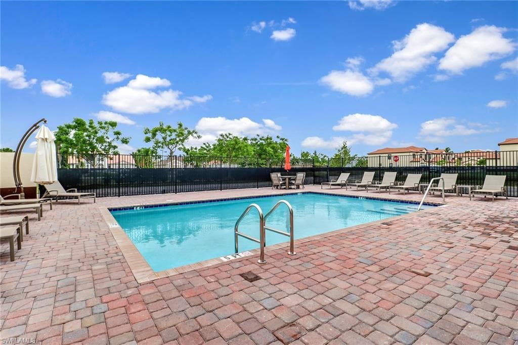 1802 Samantha Gayle WAY 105-18