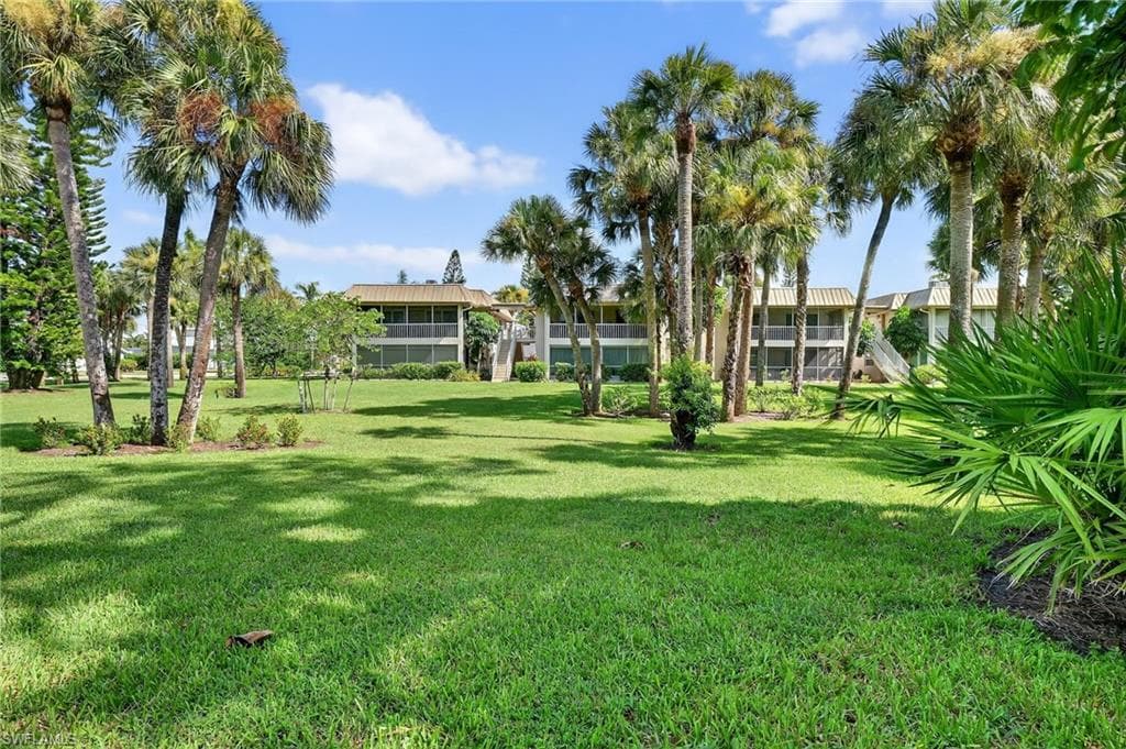 1549 Sandpiper ST # 36, NAPLES FL 34102-16