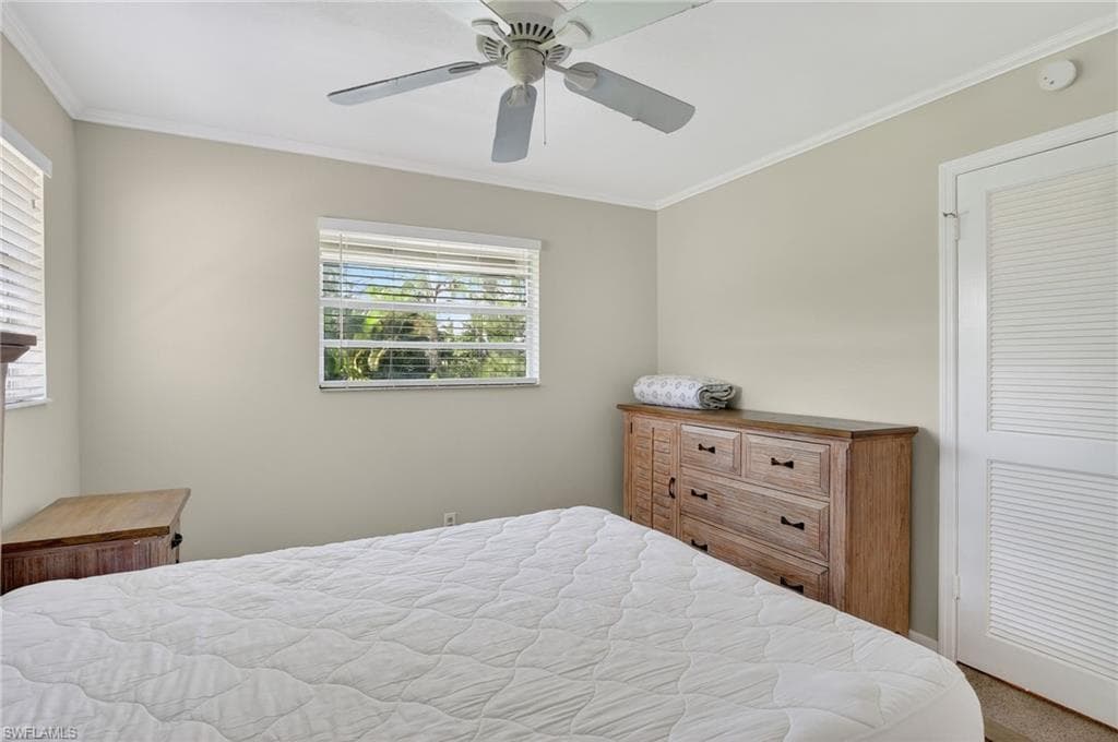 1549 Sandpiper ST # 36, NAPLES FL 34102-9