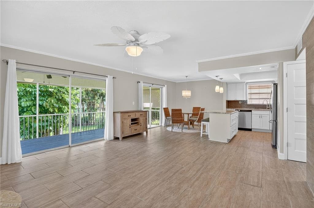 1549 Sandpiper ST # 36, NAPLES FL 34102-3