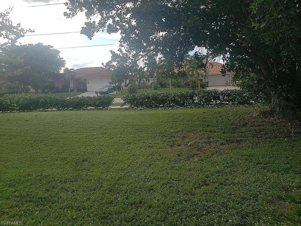 1800 Woodbine CT-14