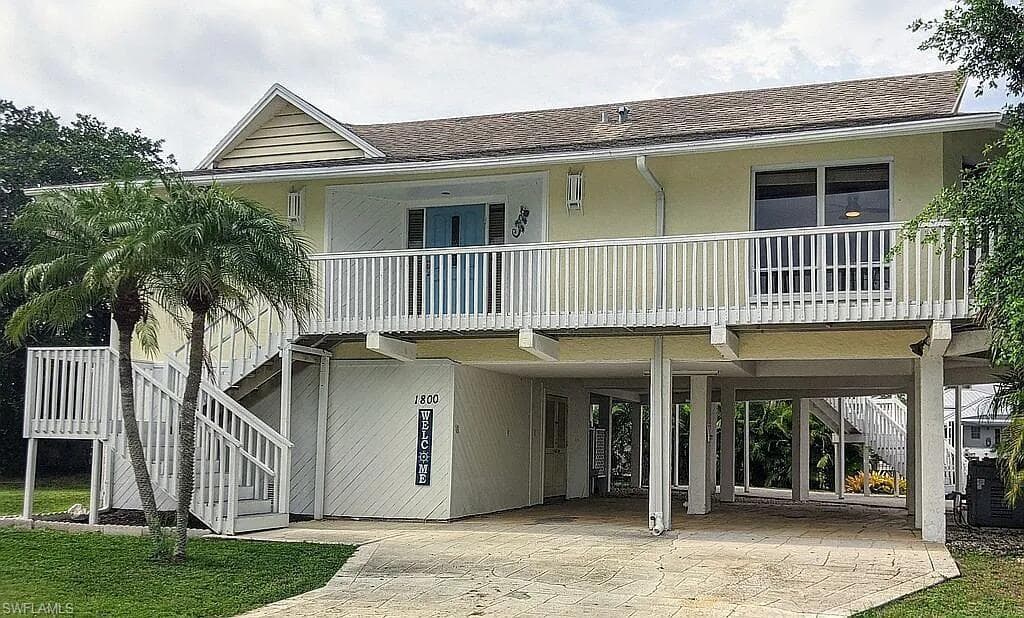 1800 Woodbine CT-10
