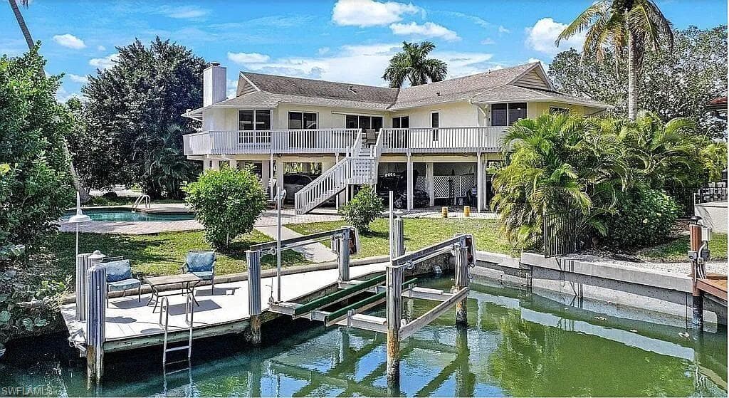 1800 Woodbine CT-34