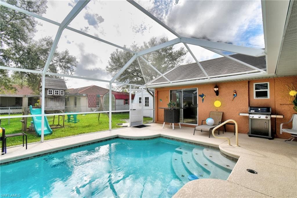 622 Weston RD, LEHIGH ACRES FL 33936-26